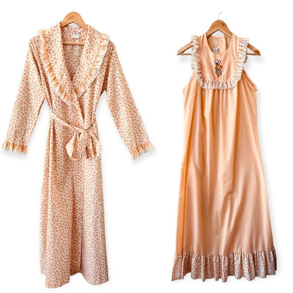 Cherri Lynn Jr Vintage 70’s Lace Trim Floral Nightgown & Robe Size 11
